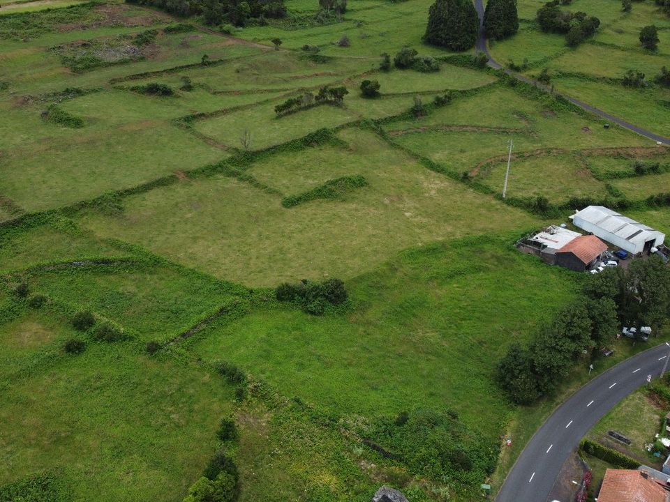 Grond in Horta, Faial - foto 1